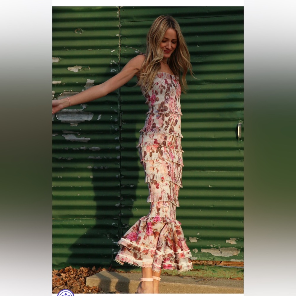 V Chapman dress size 6 Geranium